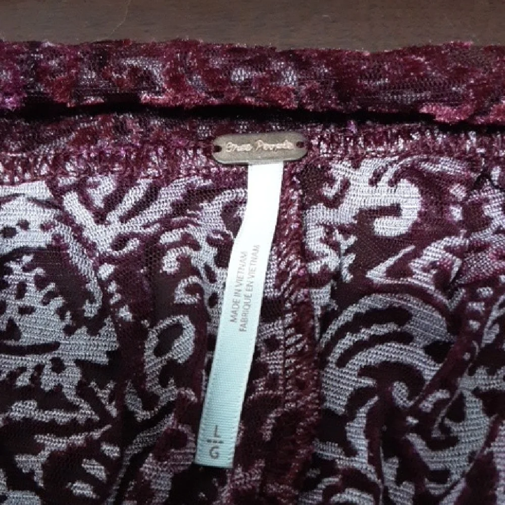 FREE‎ PEOPLE Burgundy Velvet Lace Layering Long Sleeve Burnout Top NWT